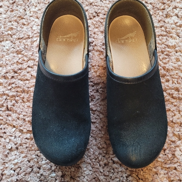 Dansko Brenna Black Clogs - Picture 3 of 10